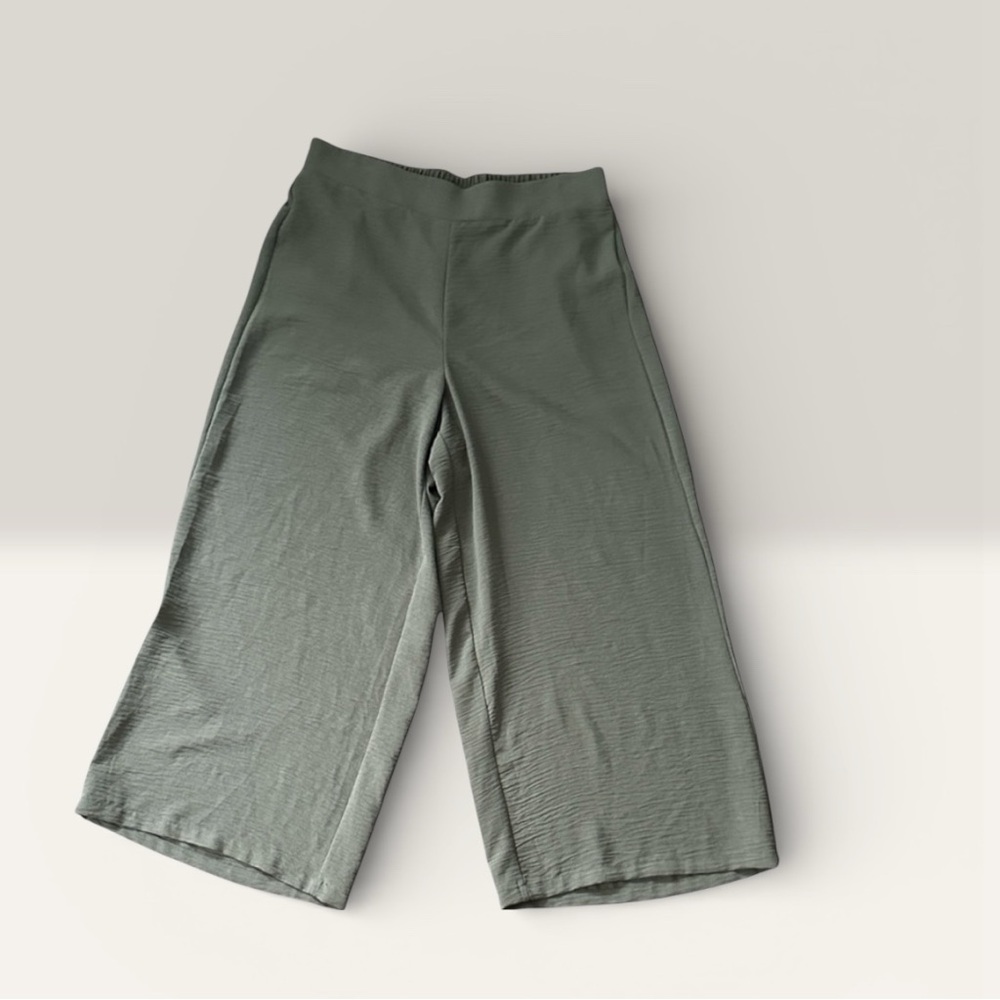 Wide-Leg cropped Pants